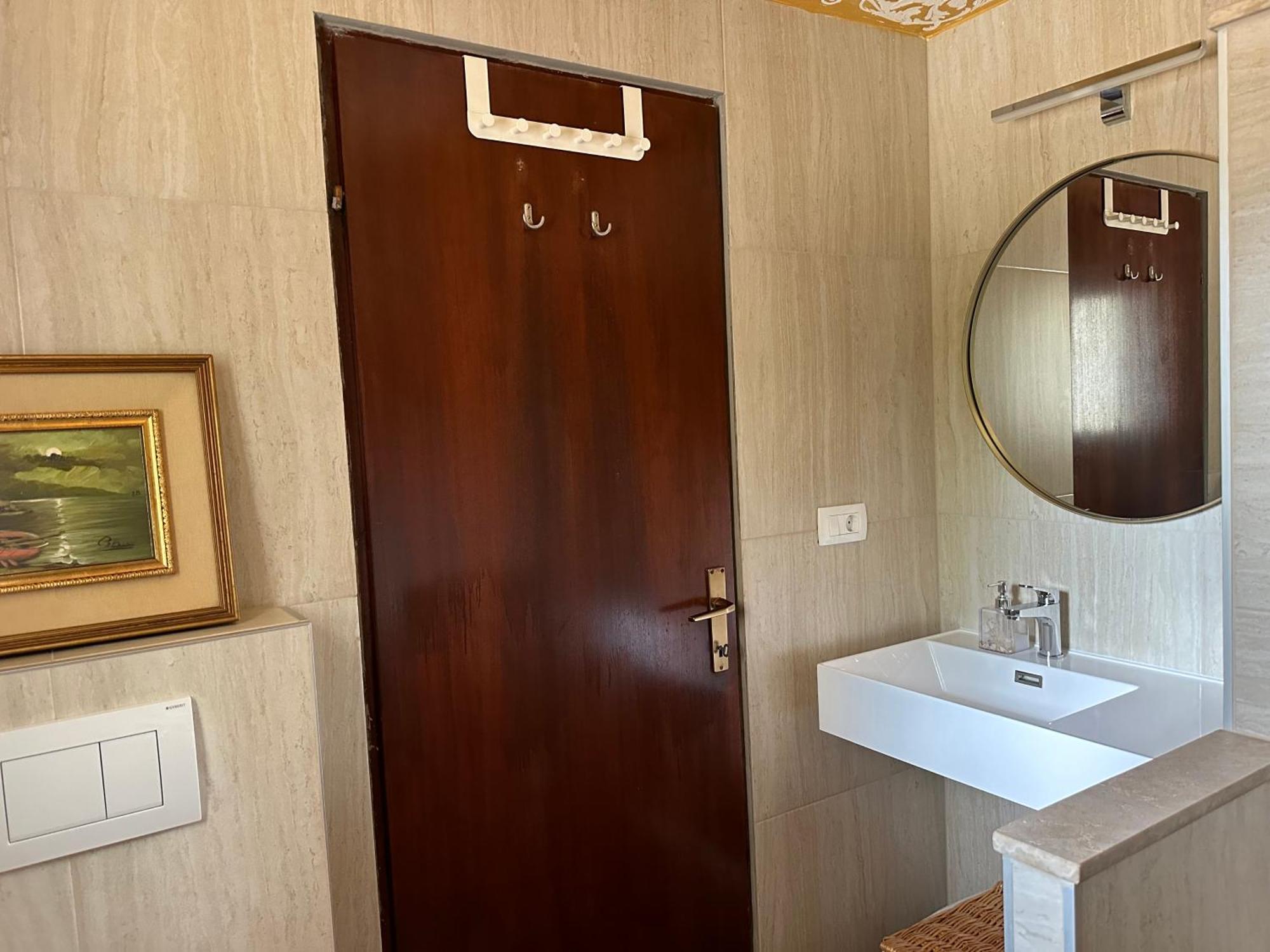 Bokalu With Private Pool Apartment