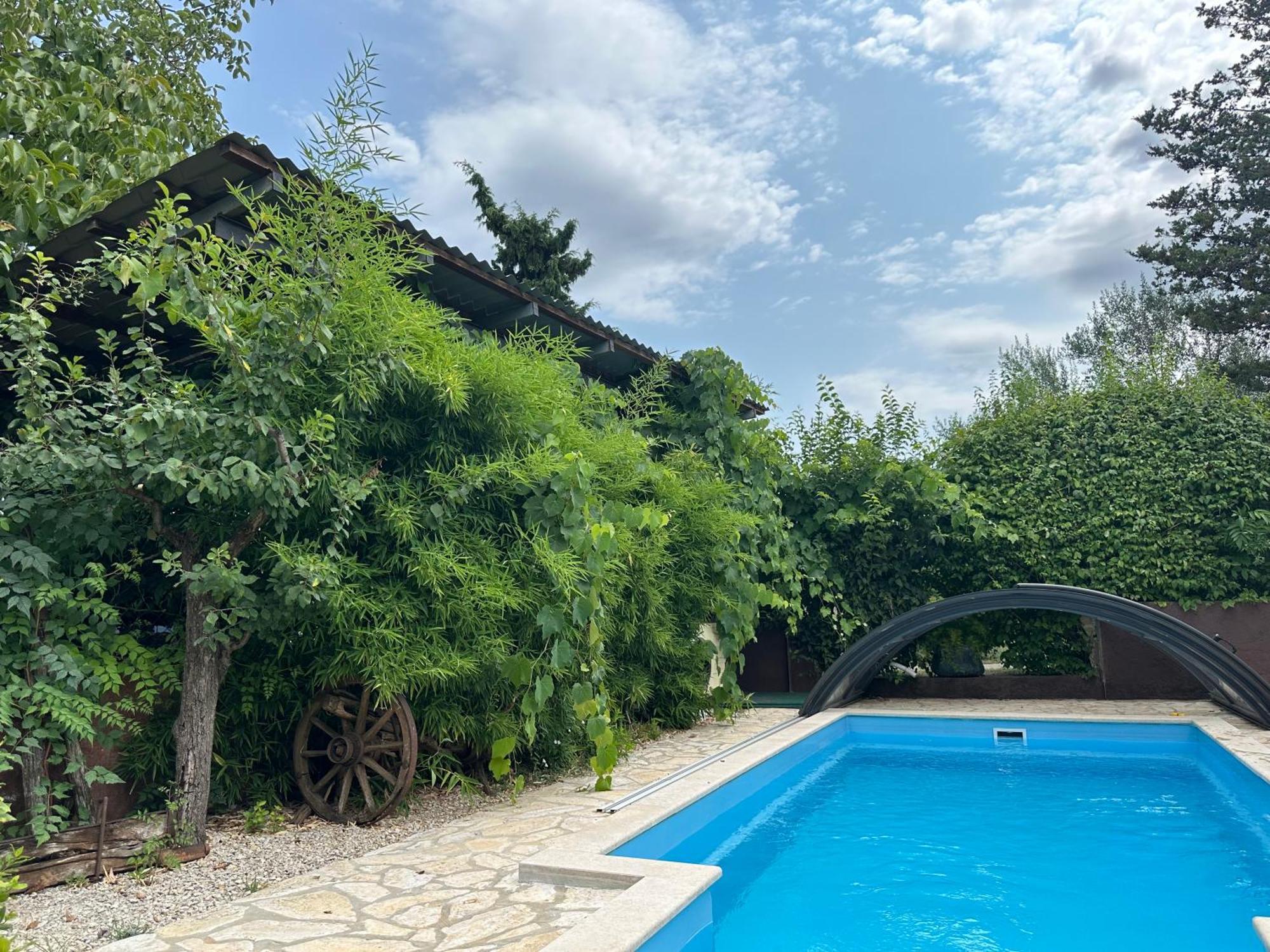 Apartment Bokalu With Private Pool Porec