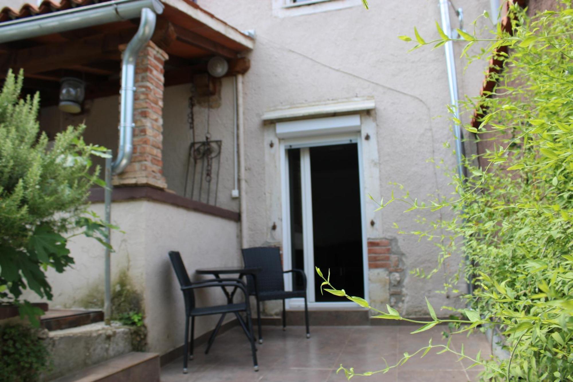 Bokalu With Private Pool Apartment